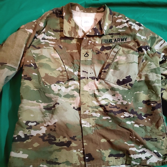 OFFICIAL U.S. ARMY MILITARY JACKET - Picture 2 of 7